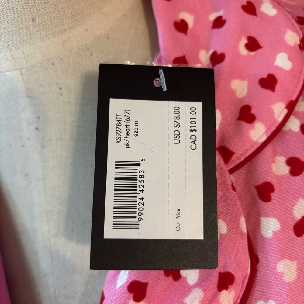Kate Spade Valentines Day pajamas. New.  Medium - Picture 3 of 6